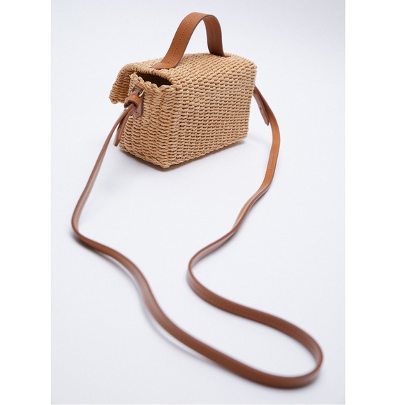 Zara Natural Woven Crossbody bag - Picture 5 of 8